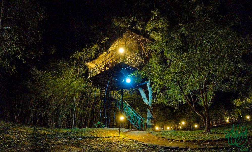 Hotel Yala Beddegama Eco à Kataragama Extérieur photo